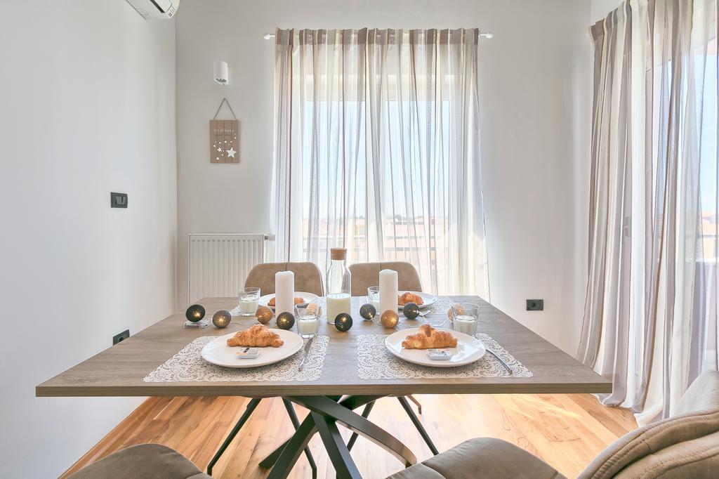 Adriatic Apartments Fazana Exterior photo