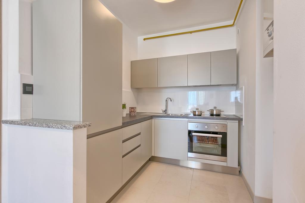 Adriatic Apartments Fazana Exterior photo